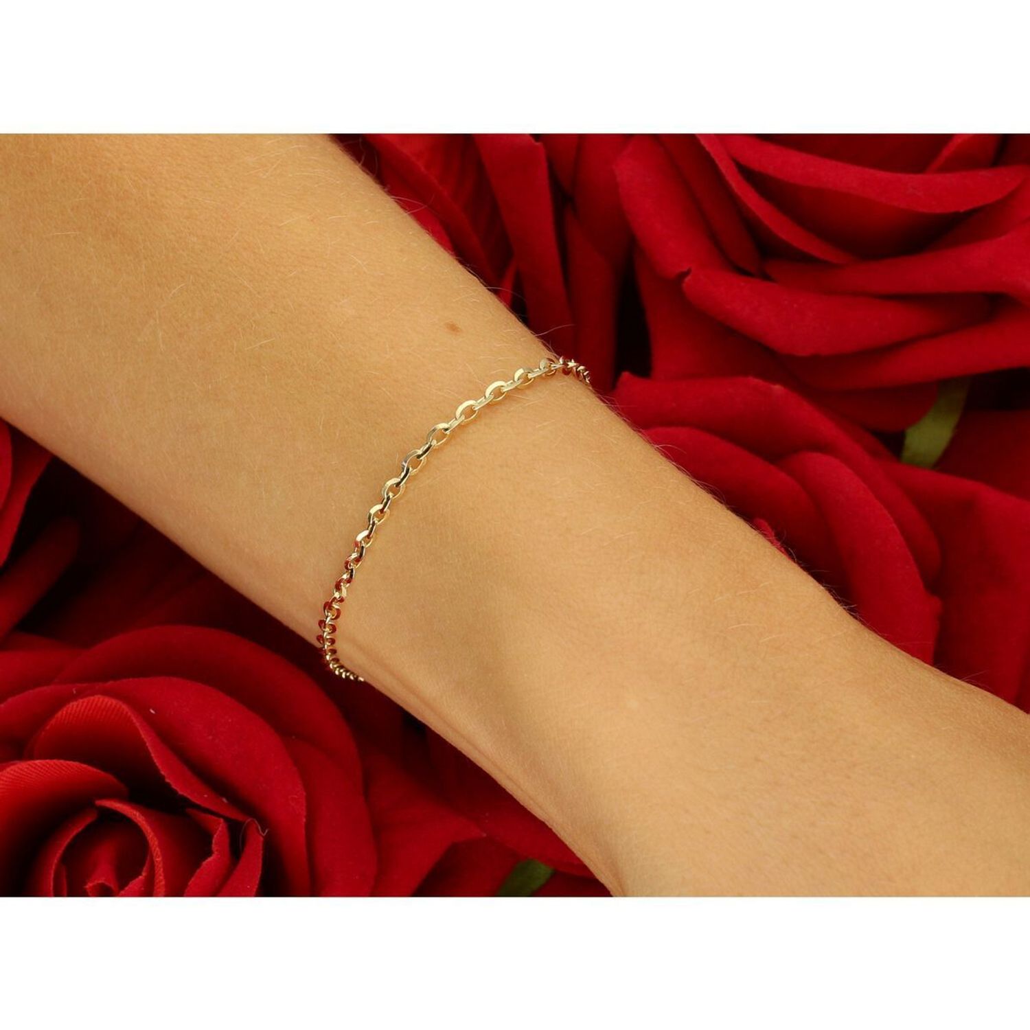 Elegancka złota bransoletka damska próby 585 w splocie ankier, szerokość 1,8 mm. Długość 18 cm, waga 1,62 g. Idealna do codziennych i eleganckich stylizacji.1.jpg